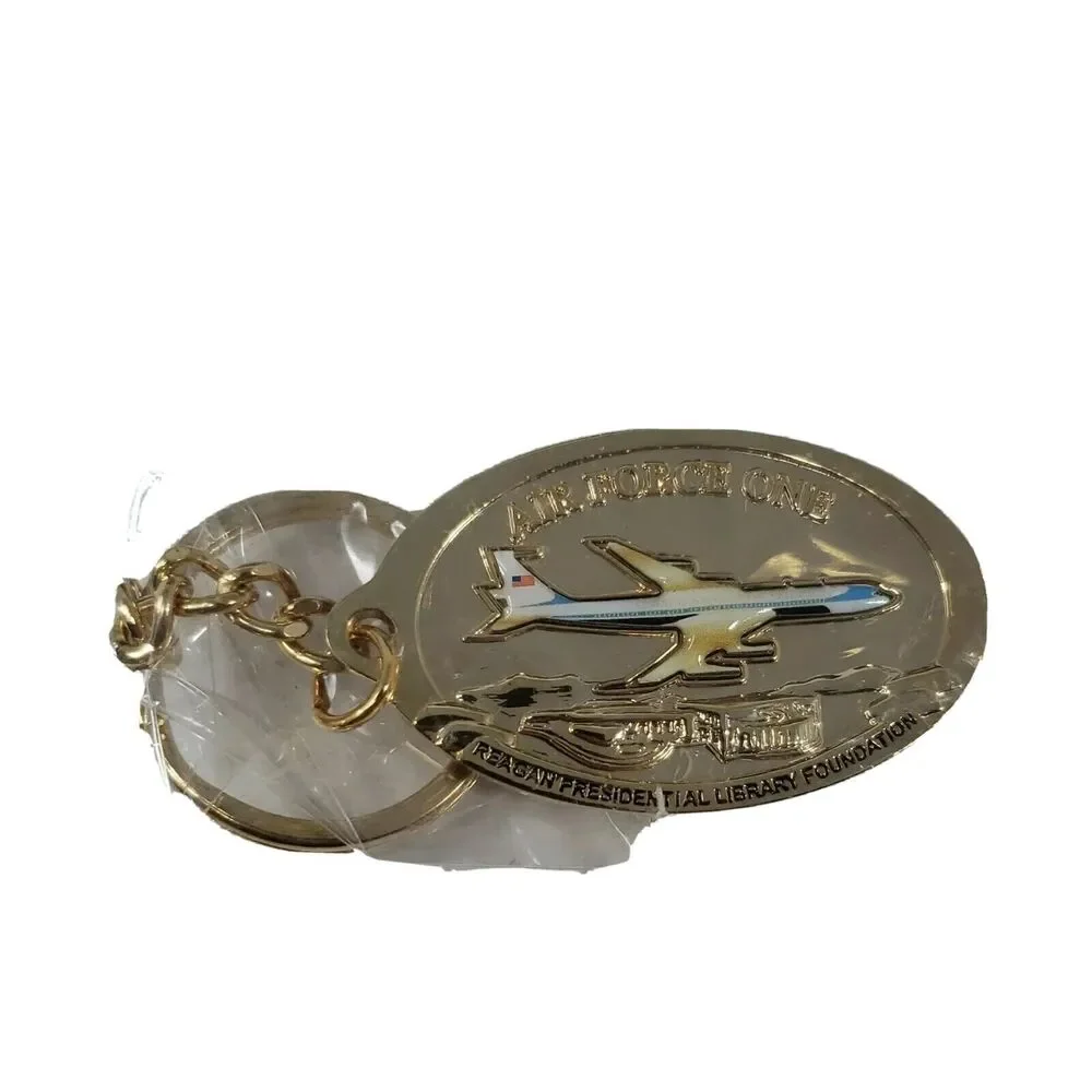 Air Force One Pavilion Grand Opening Key Chain Ronald Reagan New October 2005